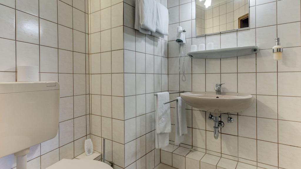 Hotel Luitpold Landshut Habitación foto